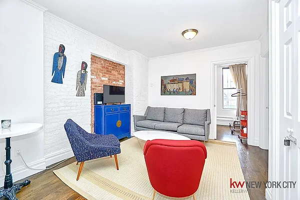 Rented by Keller Williams NYC | media 19