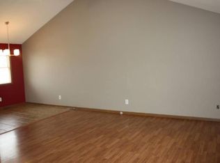 2504 SW Maxfield Rd, Topeka, KS 66614