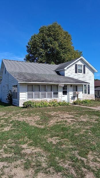 1st image of 813 W Main Street