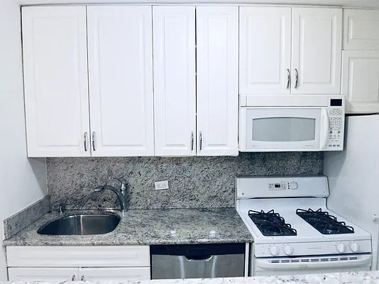 Rented by Corcoran | media 9