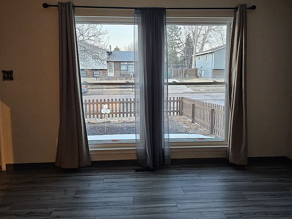 front room bay windows