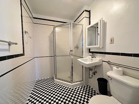 Rented by Dream Space Realty | media 6