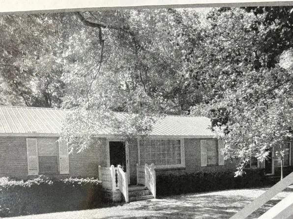 239 Old Orangeburg Rd N, Fairfax, SC 29827