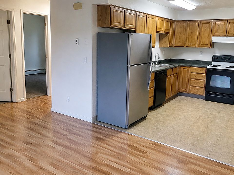 1st image of 4502 McPhee Ave APT 1