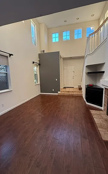 952 Furlong Dr — Photo 7