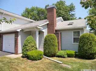 145 Flower Dale Dr, Rochester, NY 14626