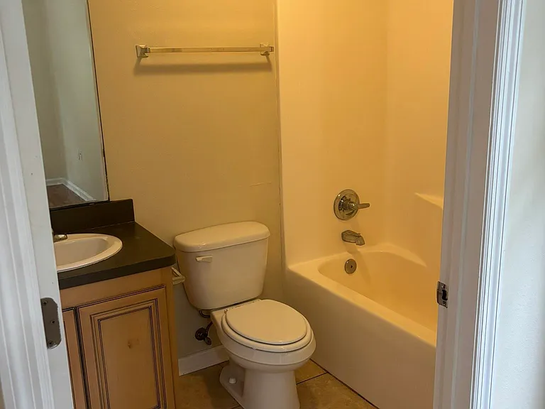 500 McKeithan St #121 — Photo 15
