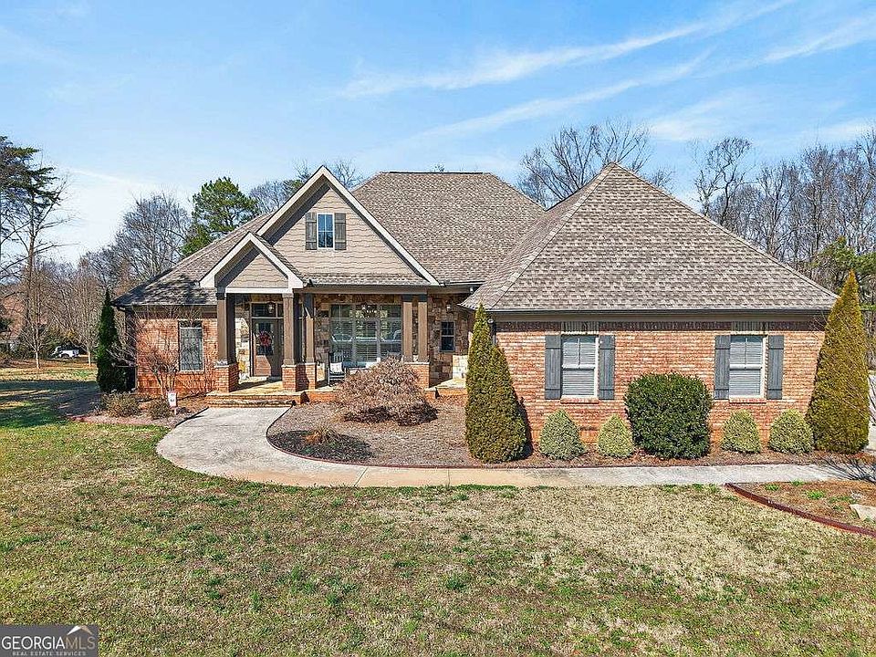 1st image of 436 Thunder Rd