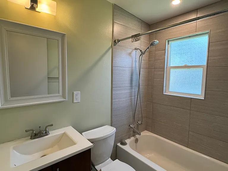 3072 S Lake Cir #1 — Photo 2