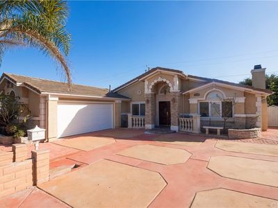 18202 Beach Blvd, Huntington Beach, CA, 92648
