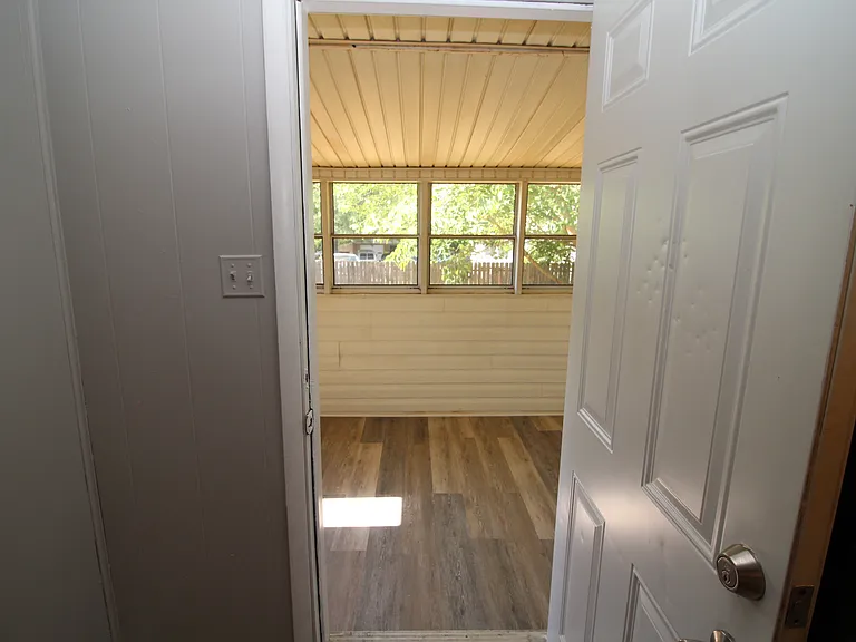 2720 Randleman Rd — Photo 22