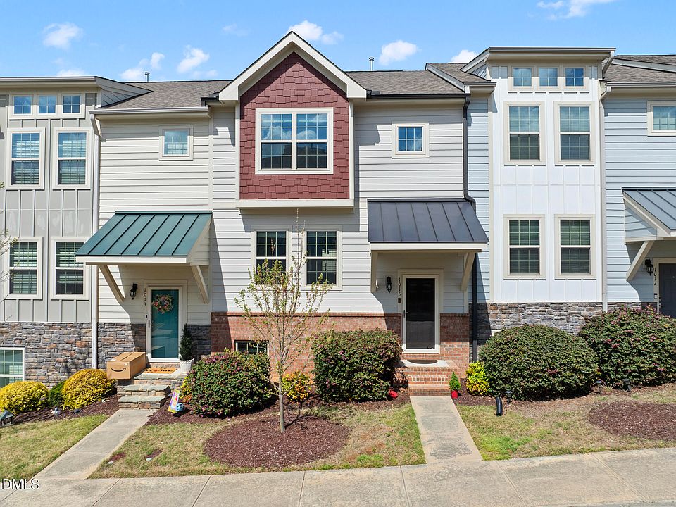 1st image of 1015 Morningside Creek Way
