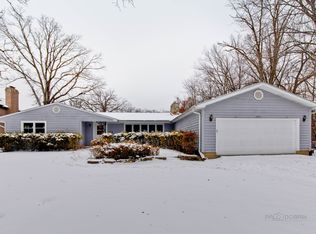 2250 Highmoor Rd, Highland Park, IL 60035