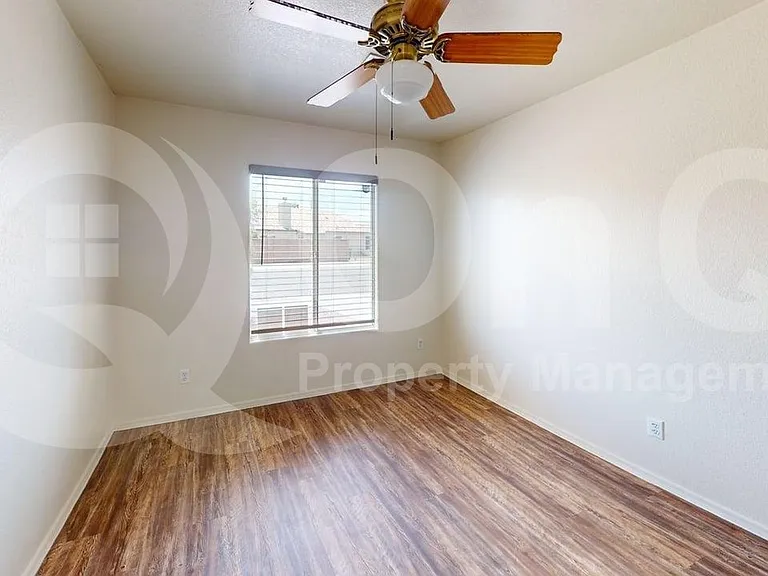 2396 W Silverbell Tree Dr — Photo 14