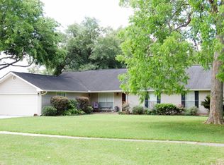 312 Bellevue Plantation Rd, Lafayette, LA 70503