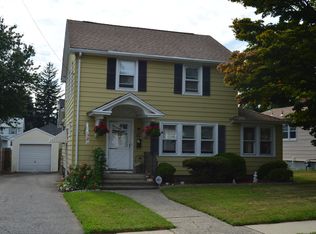 48 Baker St, Milford, CT 06461