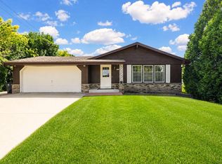 5401 W Cold Spring ROAD, Greenfield, WI 53220
