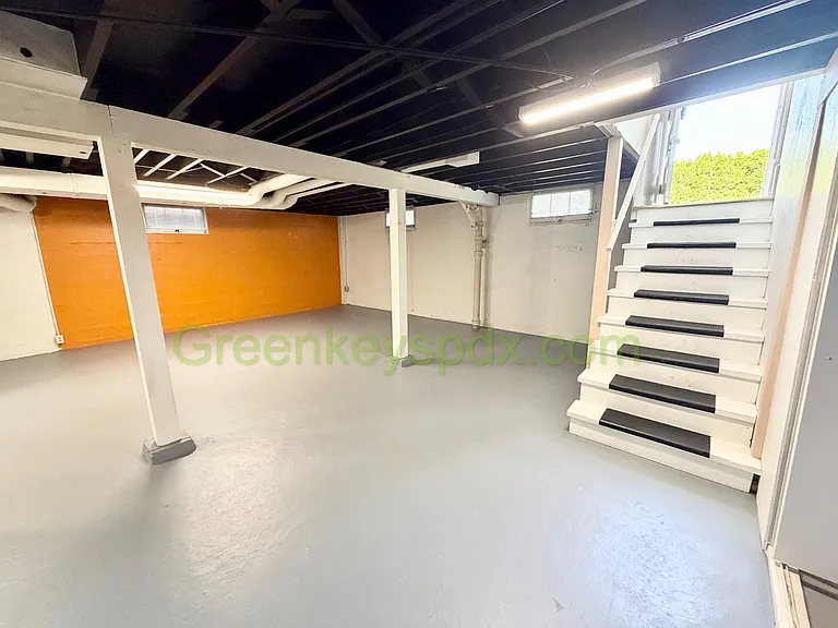 2101 N Rosa Parks Way — Photo 14