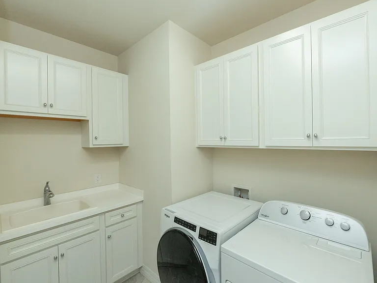 7254 Wilton Dr — Photo 22
