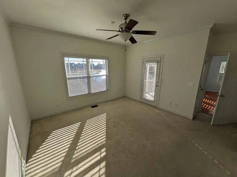 927 Kensington Park Rd — Photo 12