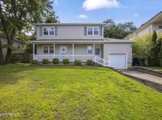 3 S Riverside Dr, Neptune, NJ 07753