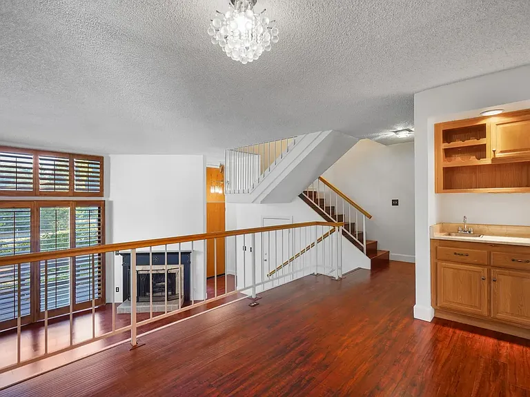 9000 Vanalden Ave #127 — Photo 11