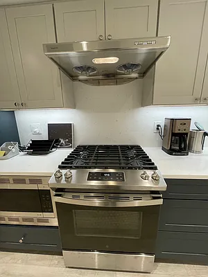 Rented by Compass | media 31