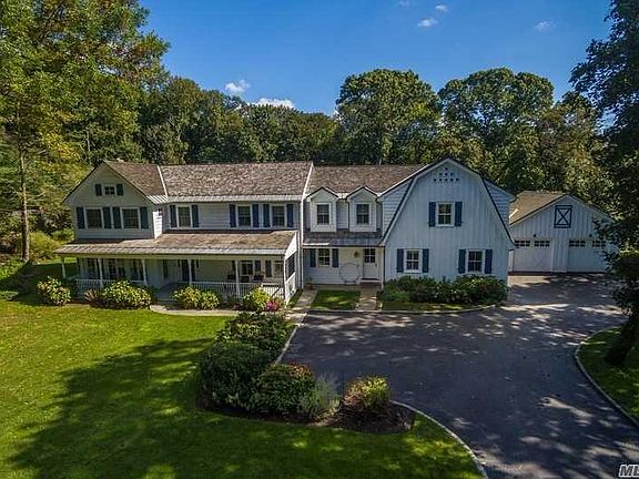 2nd image of 51 Woodhollow Ct