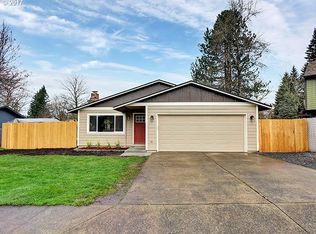 39435 Evans St, Sandy, OR 97055