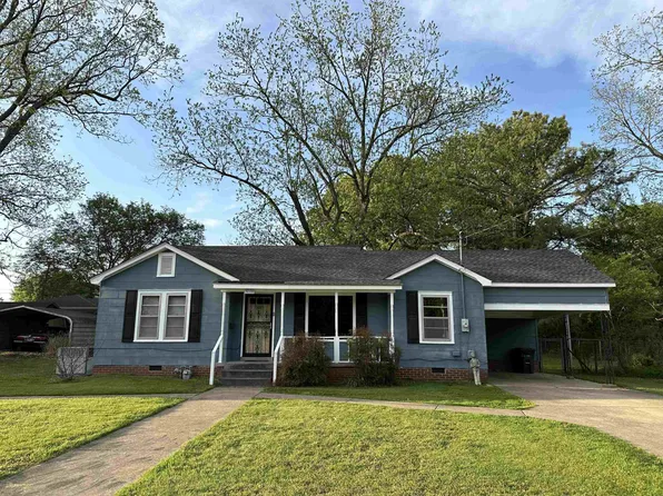 510 E Tigrett St, Halls, TN 38040