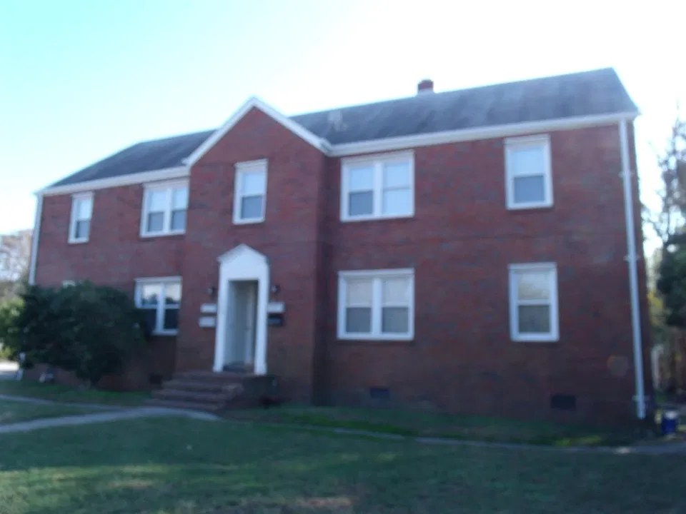 1349 W Ocean View Ave #4
