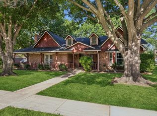 1878 Trail Ridge Dr, Lewisville, TX 75077