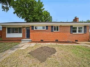 2512 Palmyra St, Norfolk, VA 23513