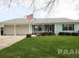 102 Pieper Cir, Delavan, IL 61734