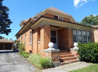 1376 Harlem Rd, Buffalo, NY 14206