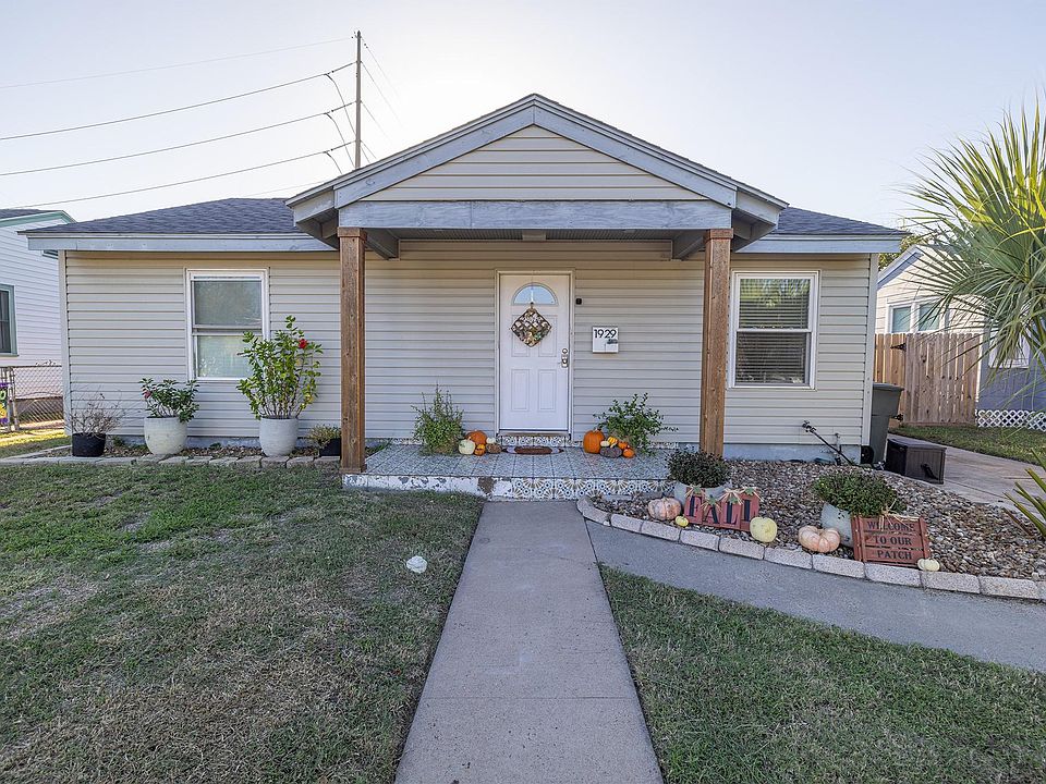 1st image of 1929 Neumann Dr