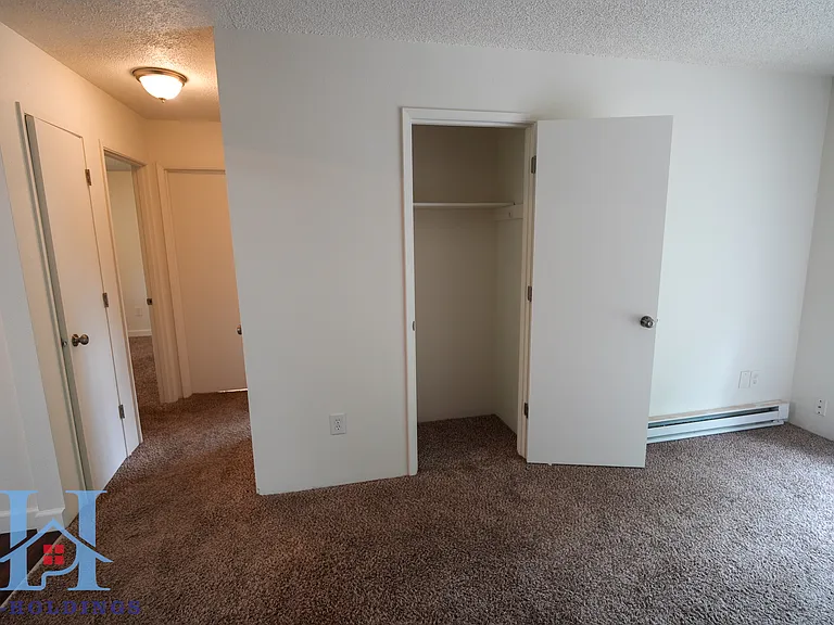 302 S McLoughlin Blvd #308 — Photo 12