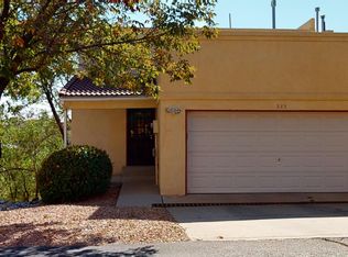 535 Pinon Creek Rd SE, Albuquerque, NM 87123