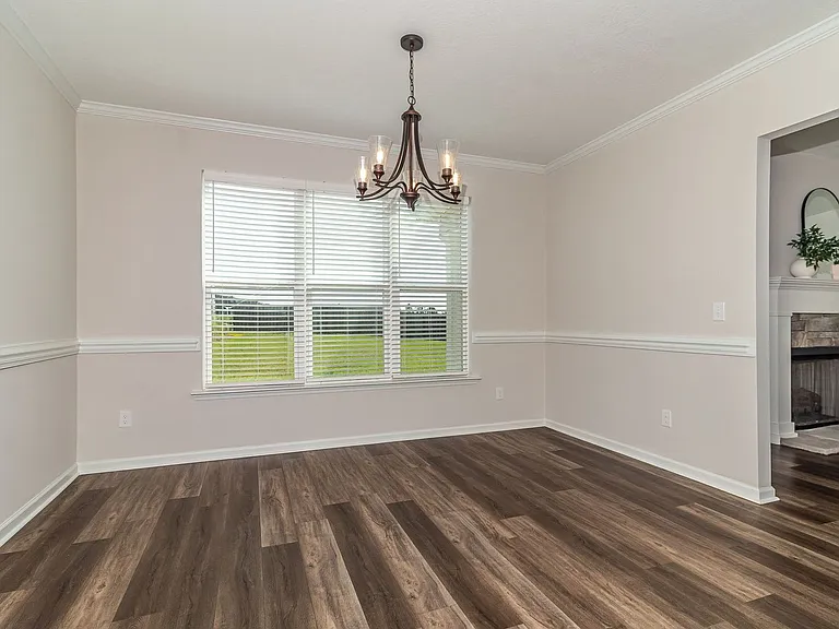4831 Fairmont Dr — Photo 19