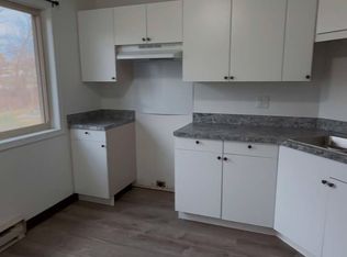 44 Clayton Ct, Winnebago, IL 61088