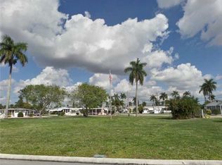 8549 SW 16th Ct, Davie, FL 33324