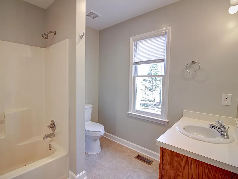 7111 Wills Rd #B — Photo 8