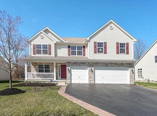 5871 Platinum Dr, Grove City, OH 43123