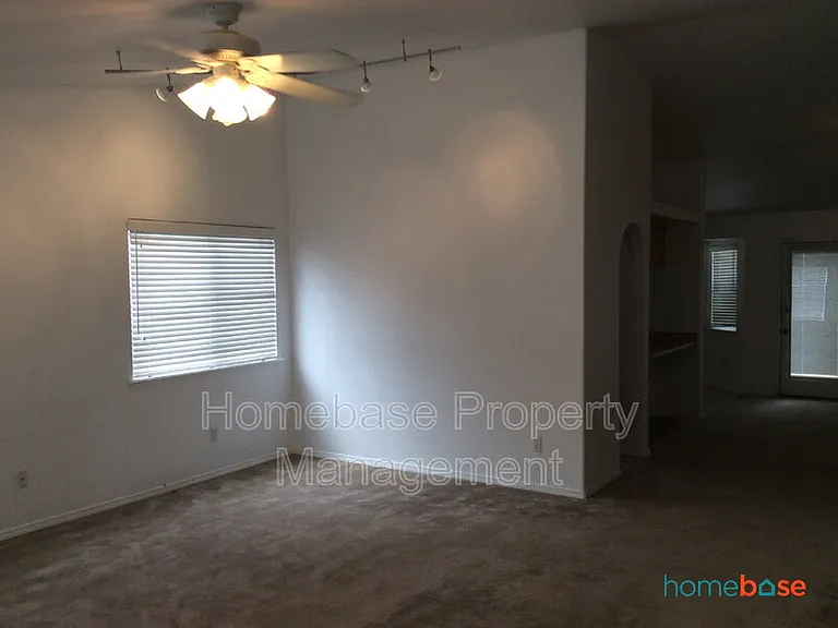 4404 Atlantic St — Photo 6