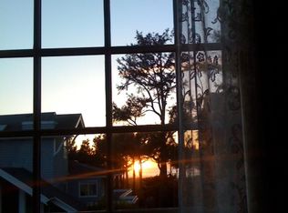 1520 Beach Dr, Seaside, OR