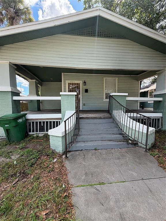 3 bed, 2.0 bath, 1280 sqft, $1,599 — Photo 1