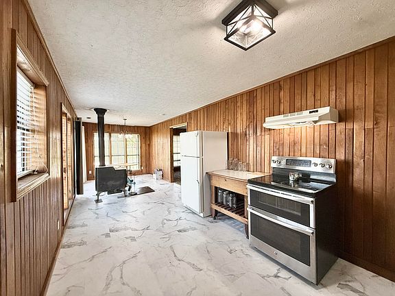 8th image of this home