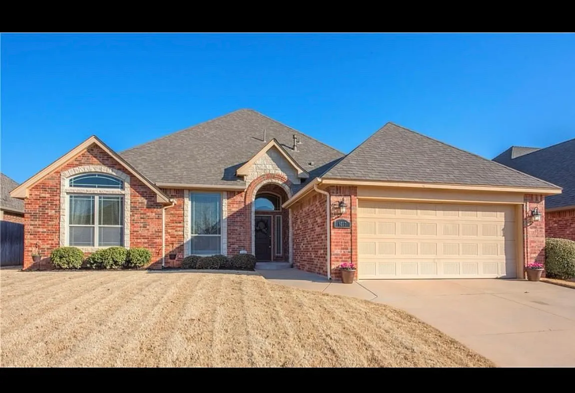 NW 152nd St, Edmond — Photo 4