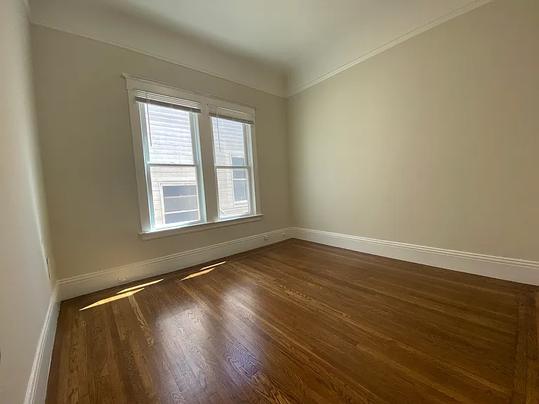 839 Divisadero St #4 — Photo 2
