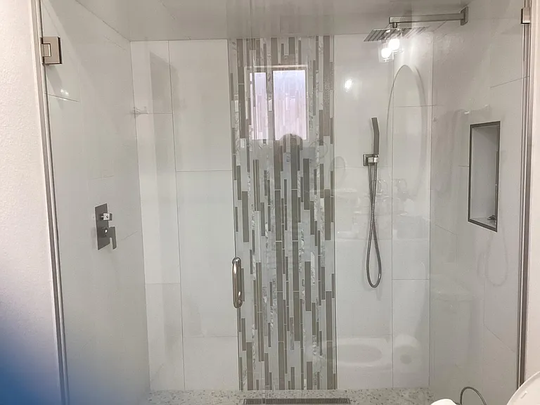 Huge master shower!